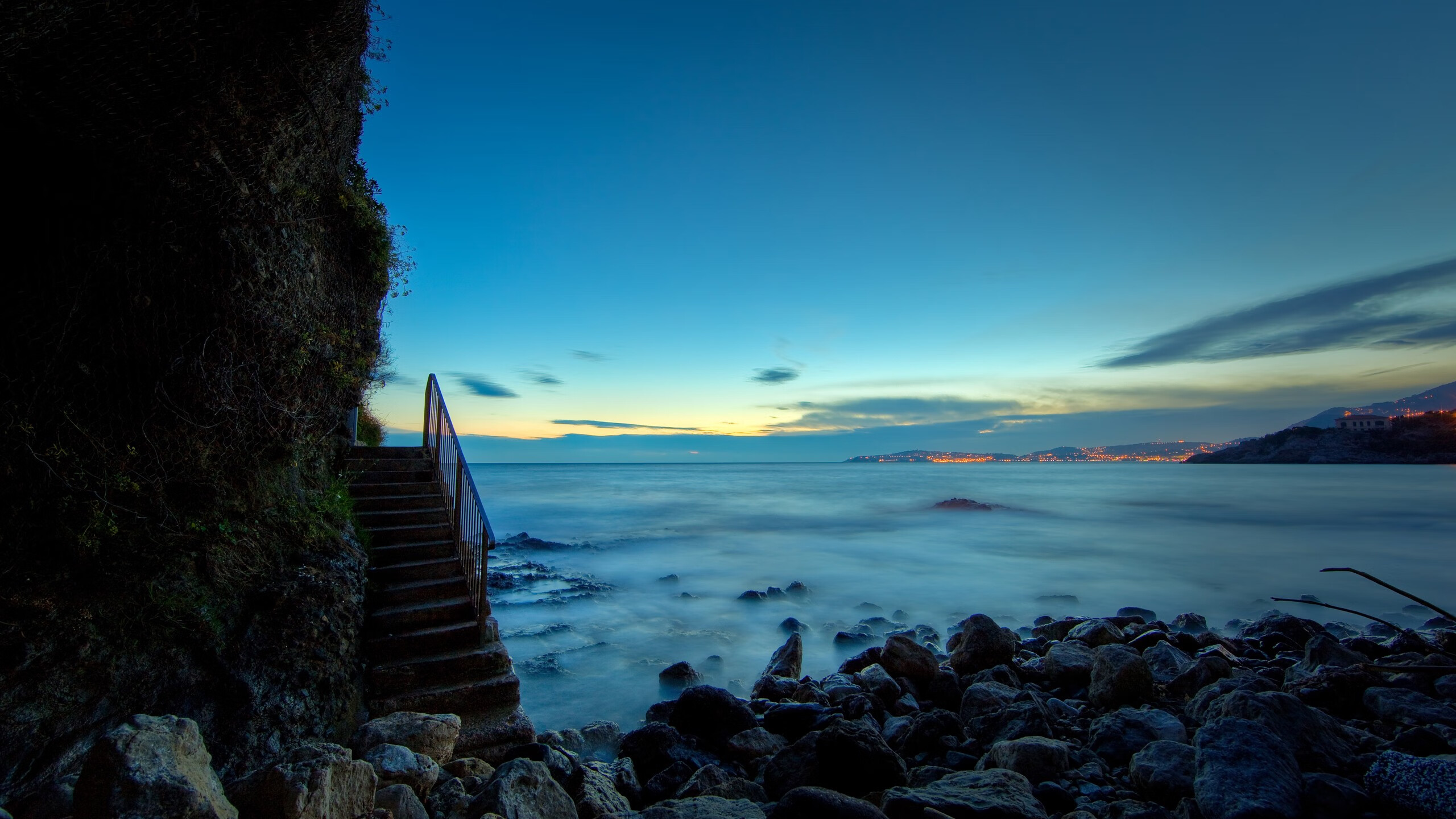特色足球文化街区成为城市新地标,展现地域特色,足球文化长廊