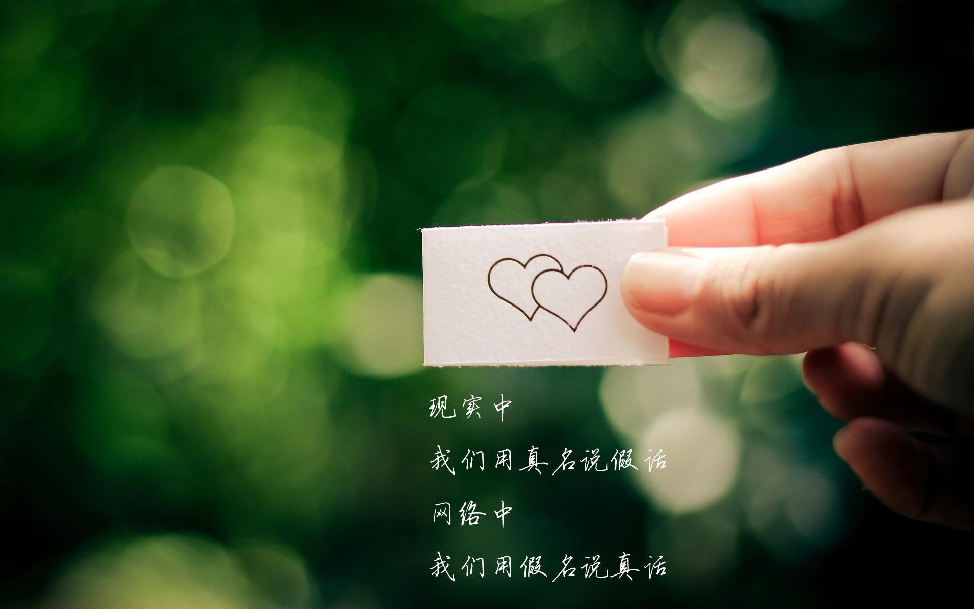 篮网加强外线封锁多次干扰对手投篮,篮网队内线补强