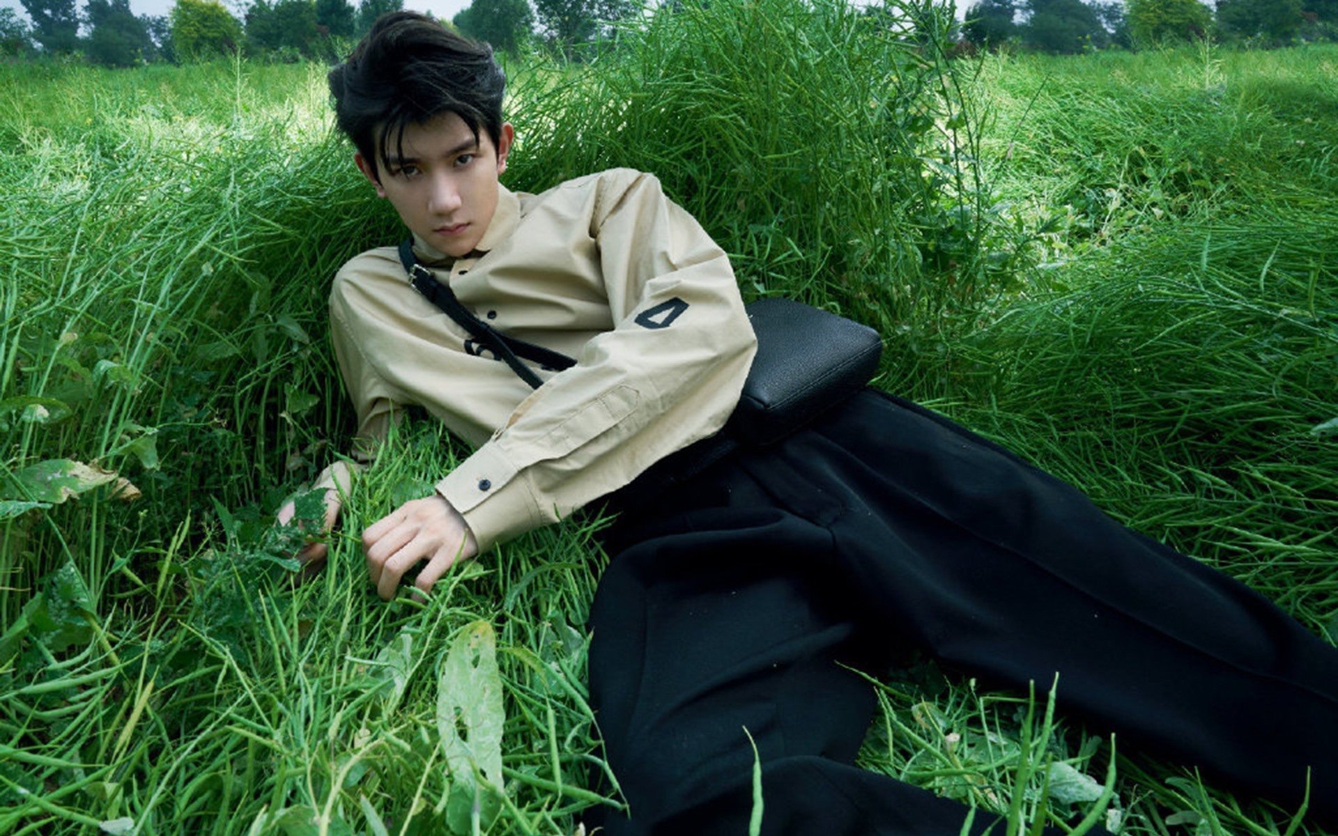 维尔·冯·威克:作为进攻核心,强攻敌方防线带来全场焦点,冯·魏克斯